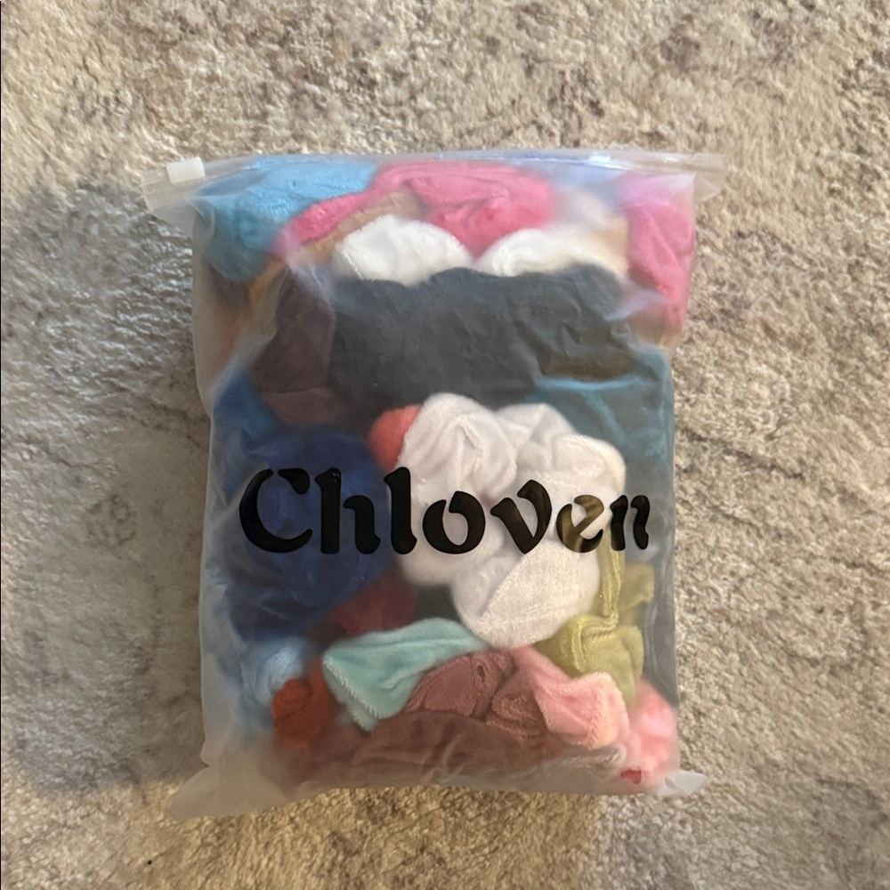 Bag of assorted scrunchies